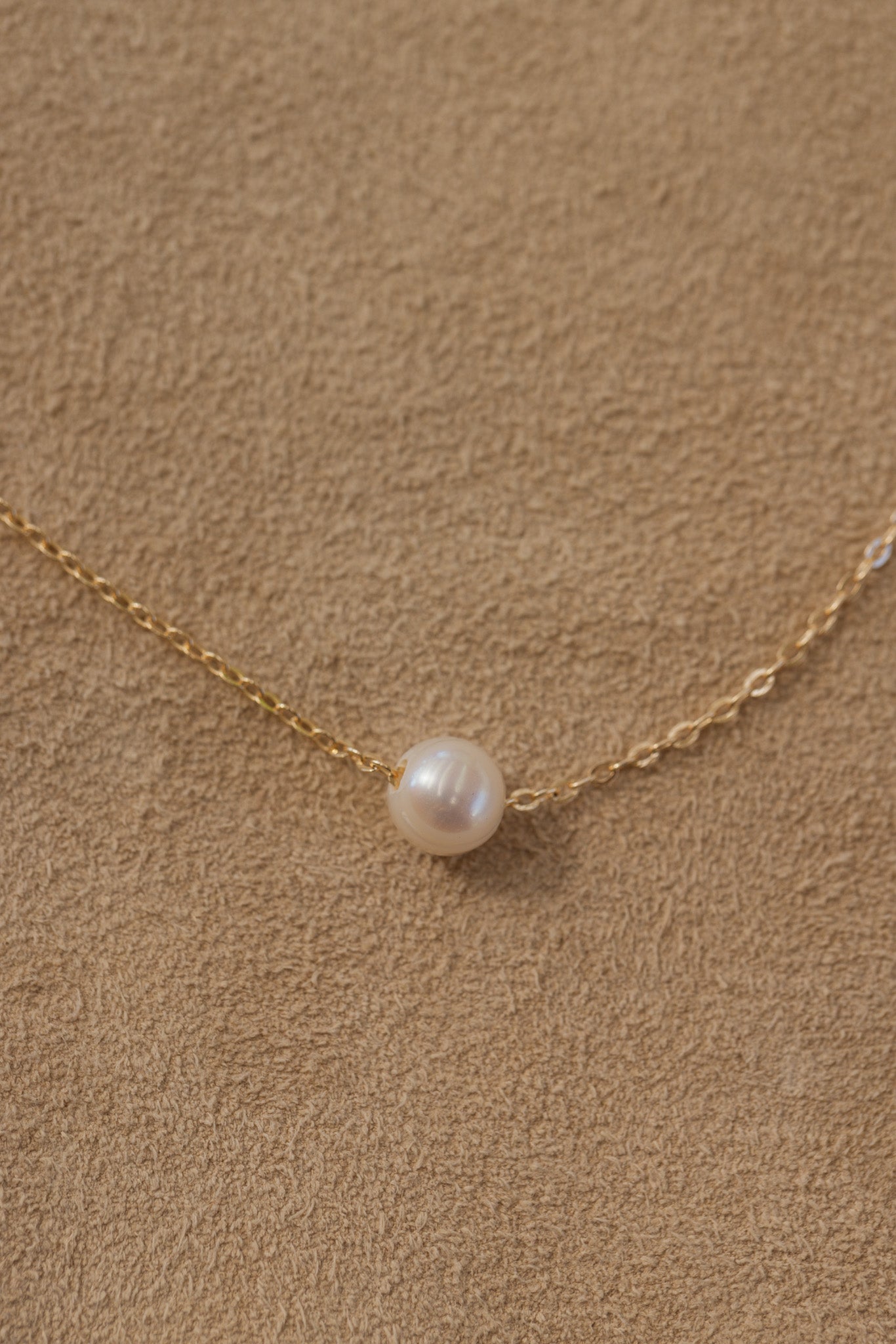 Drift Pearl Necklace